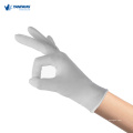 Guantes de nitrilo desechables en blanco médico